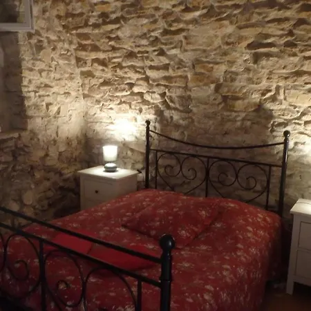 Studio-gite Chauvet Iii Le Prieure D'orniols Apartment Goudargues